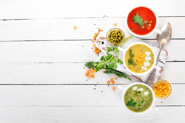 Miska z kolorowym daniem